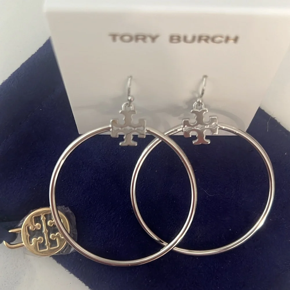 Tory Burch Stacked-T Hoop - Picture 7 of 12